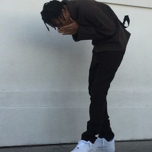 Meet your Posher, Anai